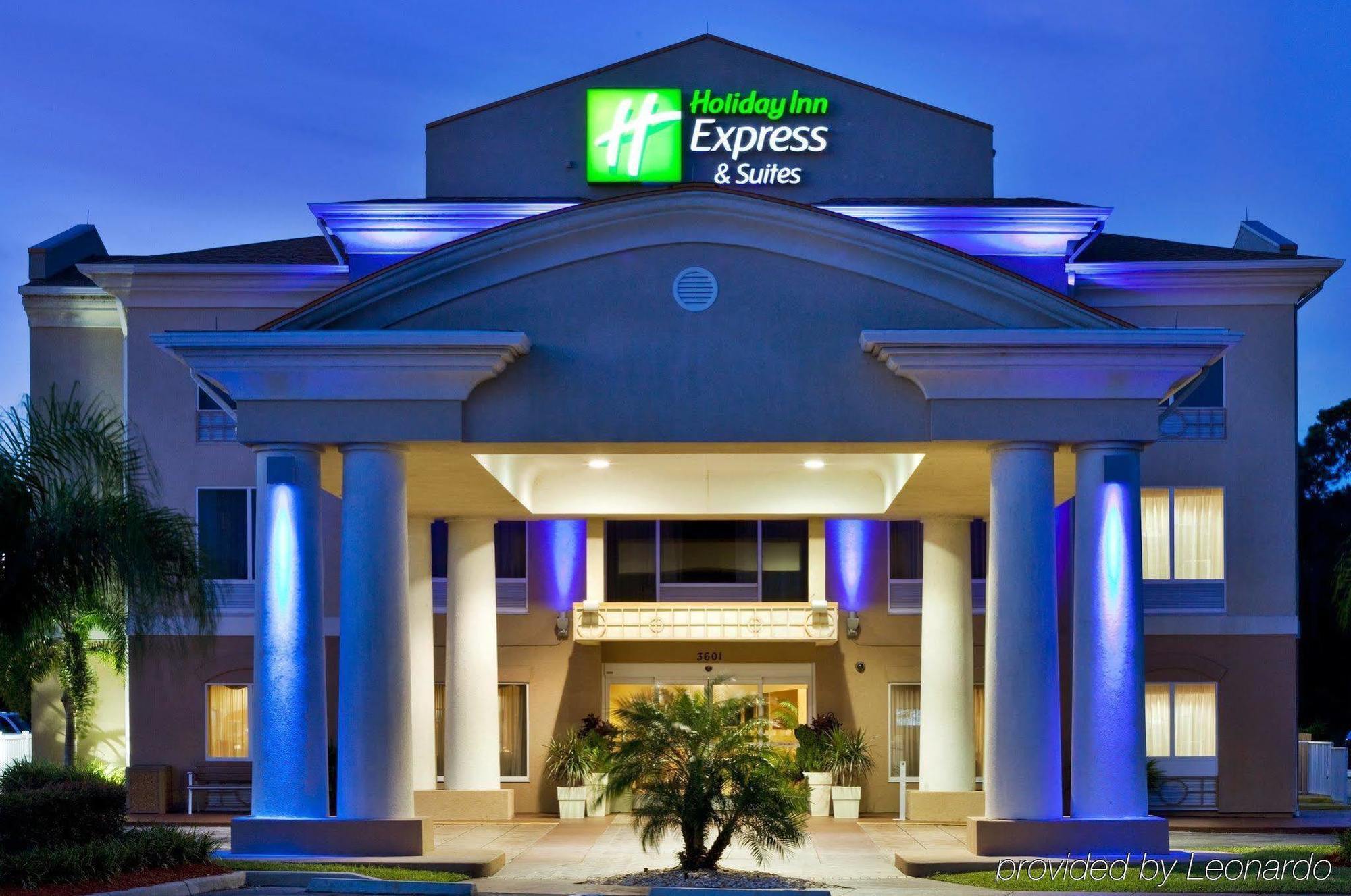 Holiday Inn Express & Suites Tavares By Ihg Екстер'єр фото